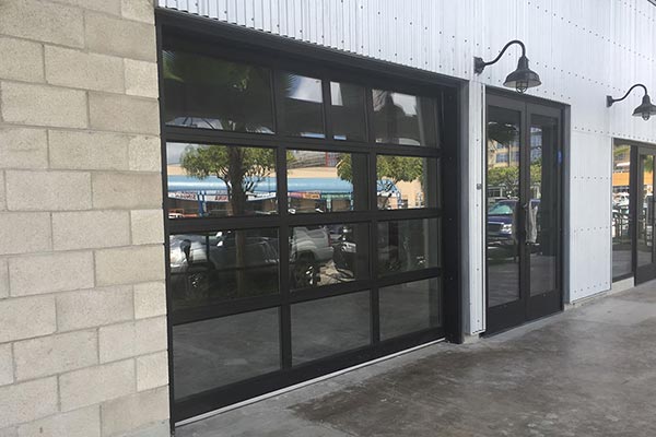 image of Aluminum door installed by Raynor Hawaii