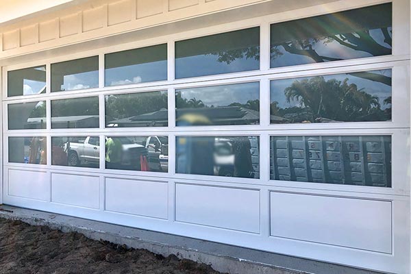image of brand new Aluminum garage door for residence by Raynor Hawaii
