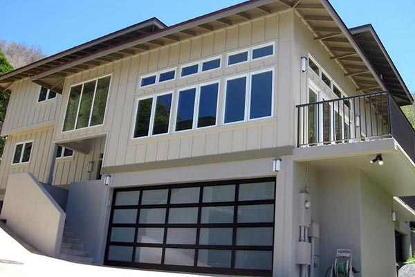 image of aluminum residential door by Raynor Hawaii