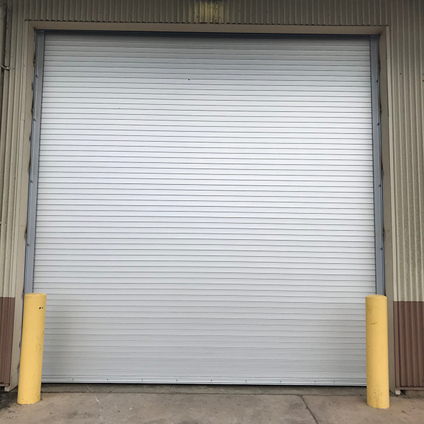 Raynor Commercial gate
