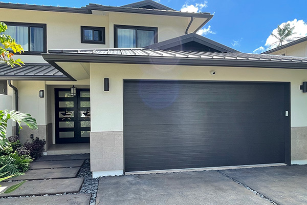 image of residential steel garage door by Raynor