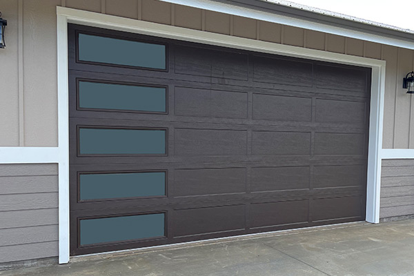 image of residential steel garage door by Raynor