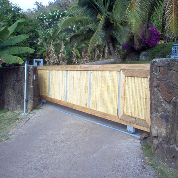 image of Raynor custom gate